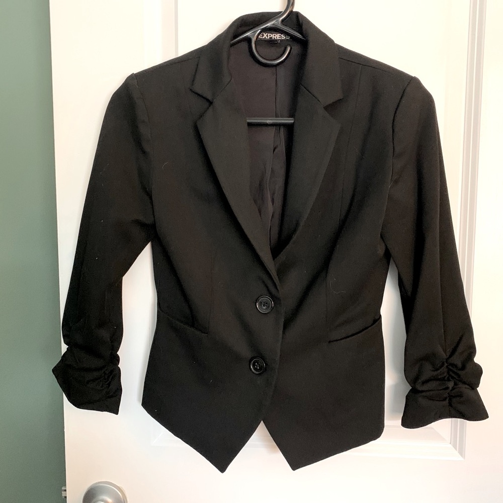 short ruched sleeve blazer/suit jacket